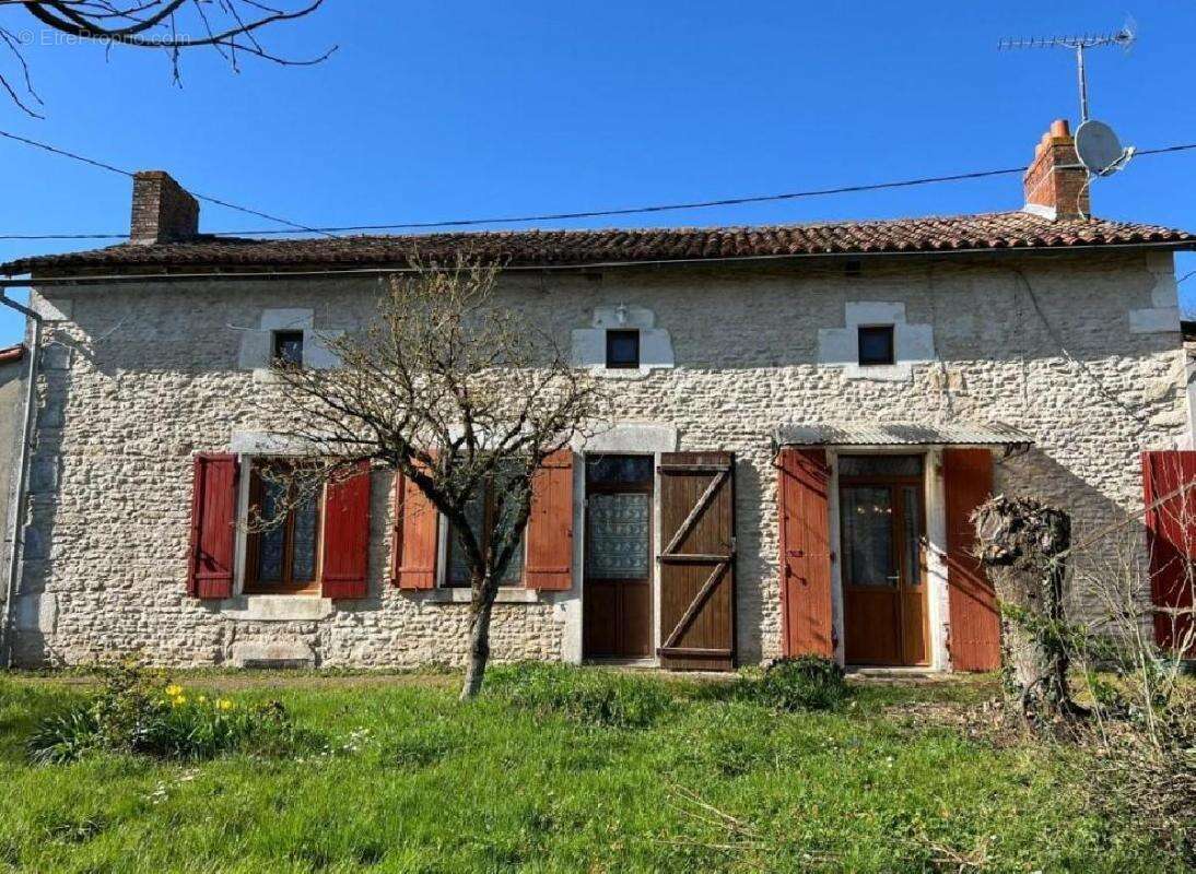 Maison à CIVRAY