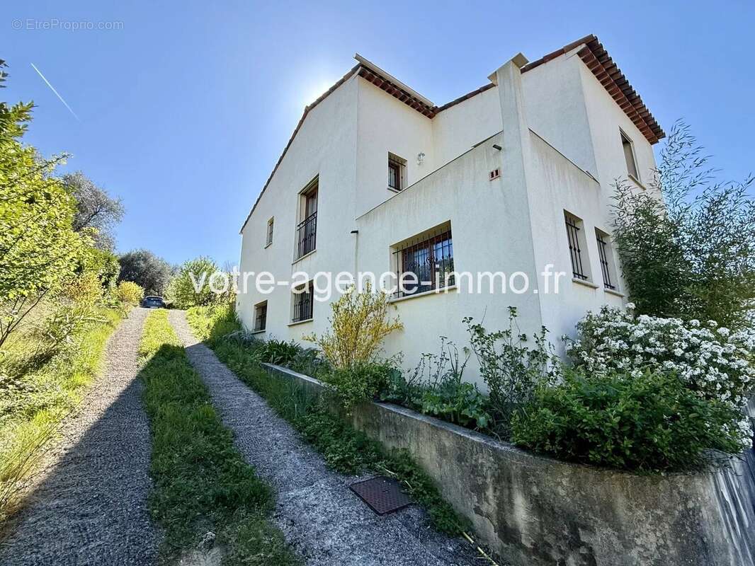 Maison à SAINT-JEANNET