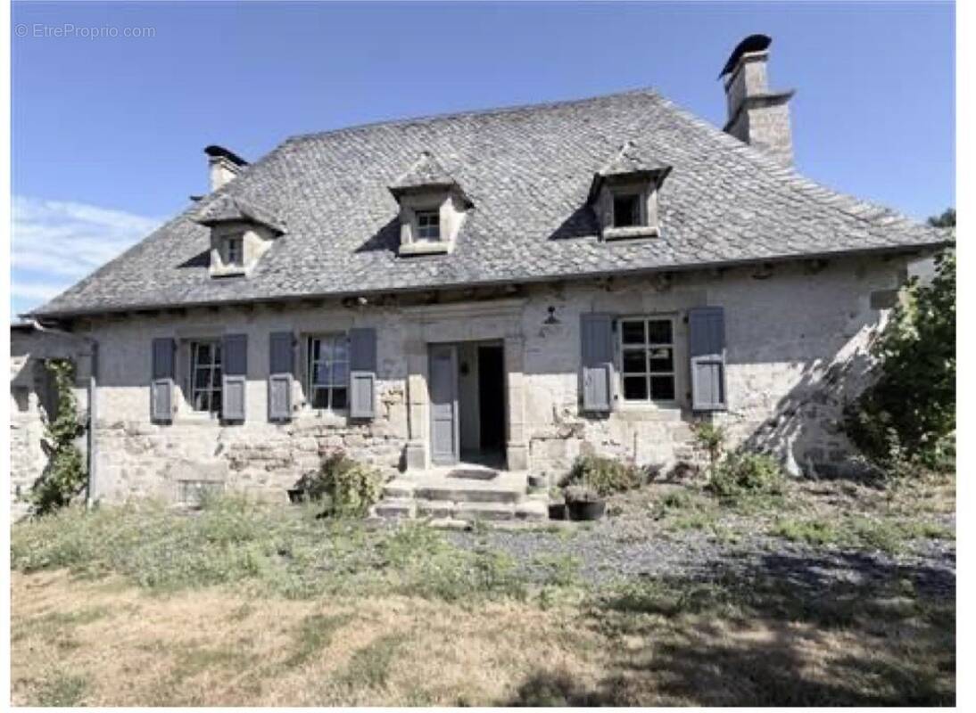 Maison à AURIAC