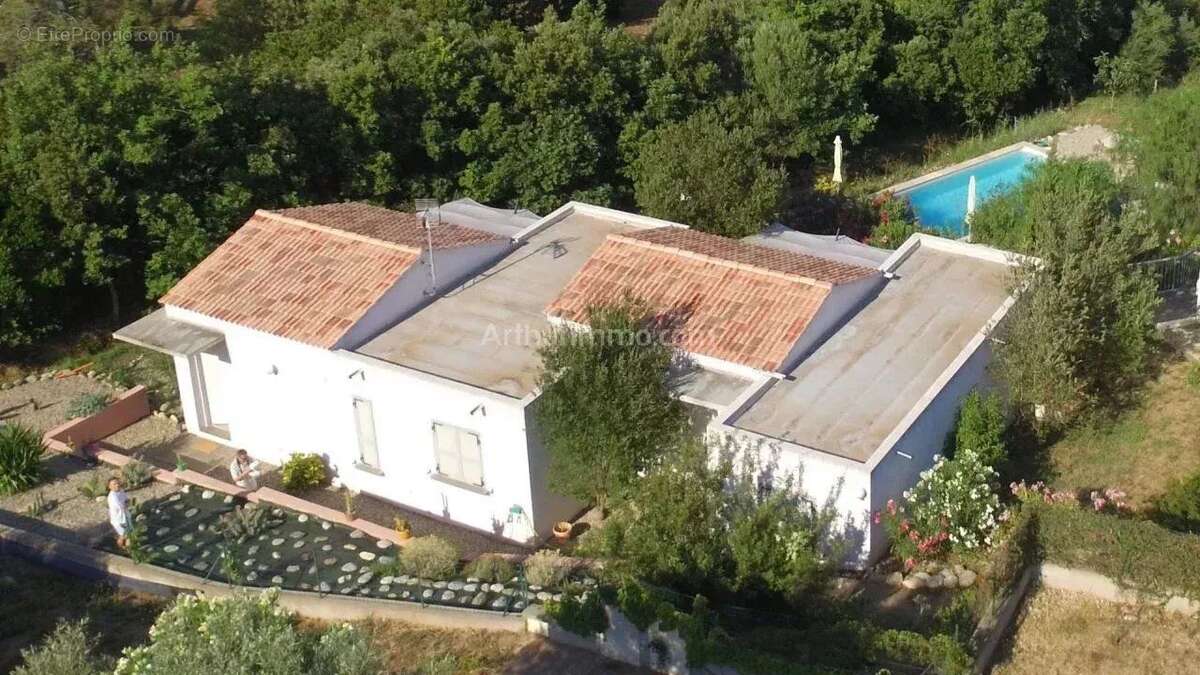 Maison à SAINT-FLORENT
