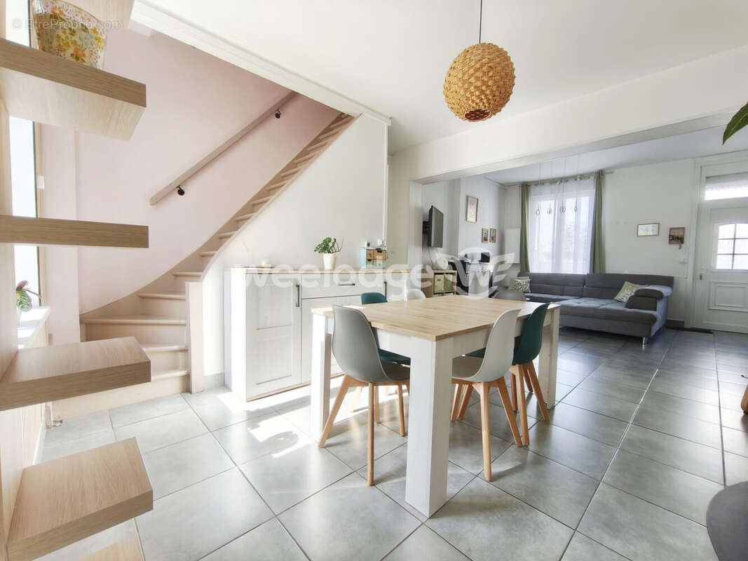 Maubeuge le séjour - Maison à MAUBEUGE