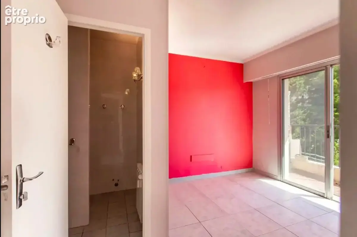 NICE-CIMIEZ-Dernier étage- T4 144m2 -Terrasse 380m2- Garave- cave - photo 18