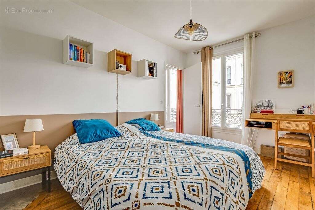 Appartement à PARIS-20E