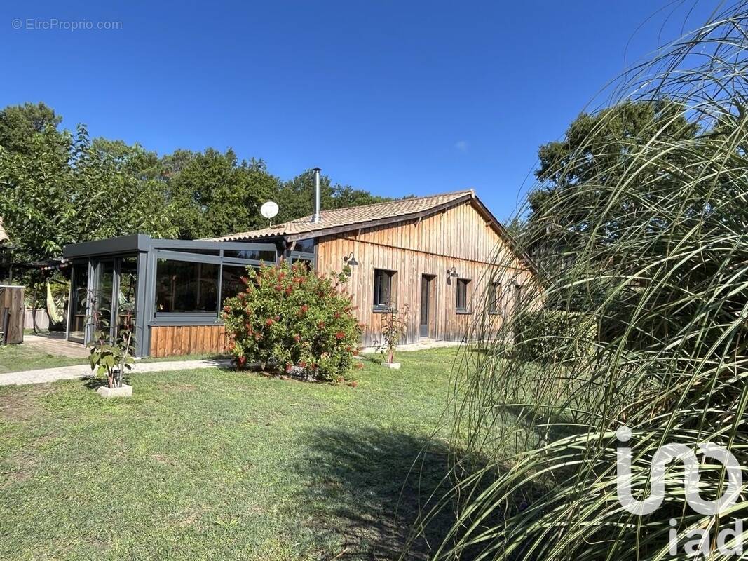 Photo 1 - Maison à VENSAC