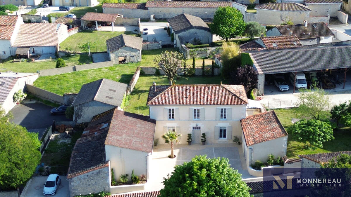 Maison à VIGNOLLES