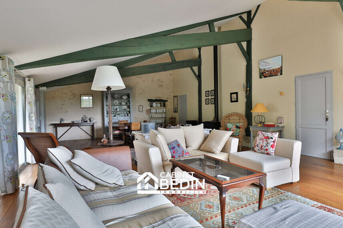 Maison à BAZAS