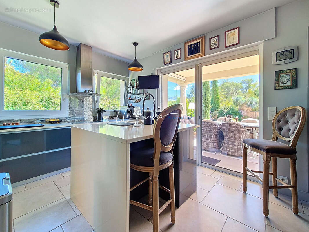 Maison à SAINT-RAPHAEL