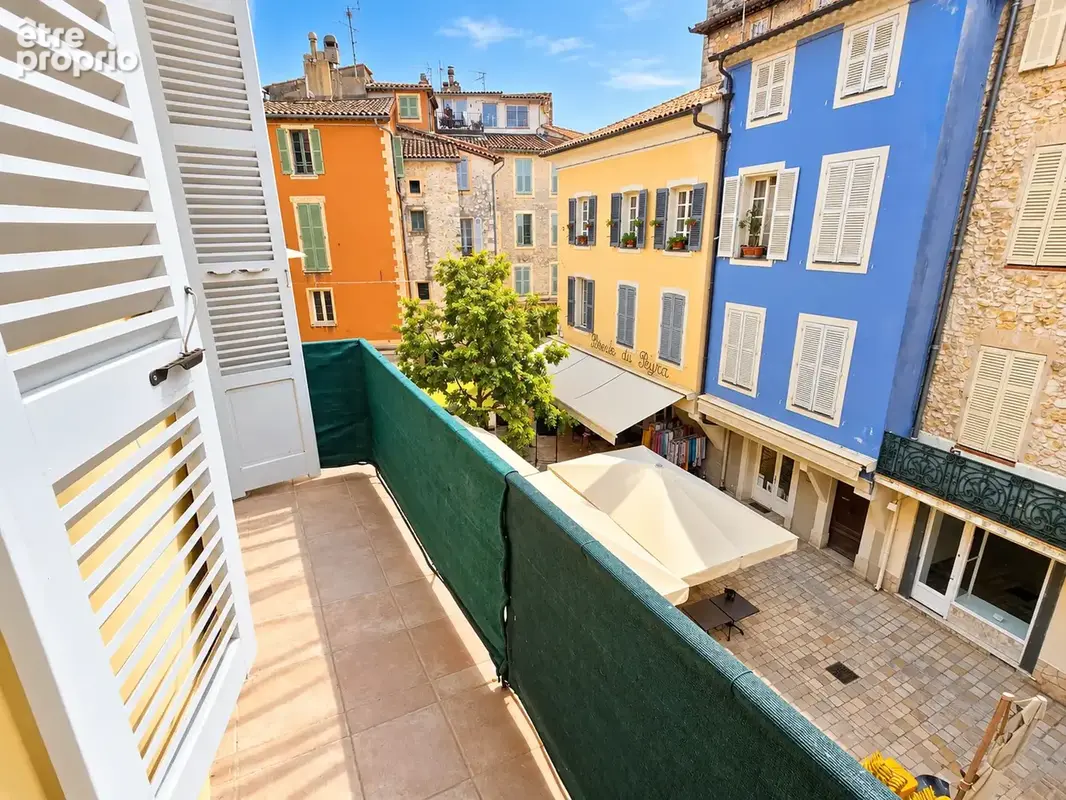 Appartement à VENCE