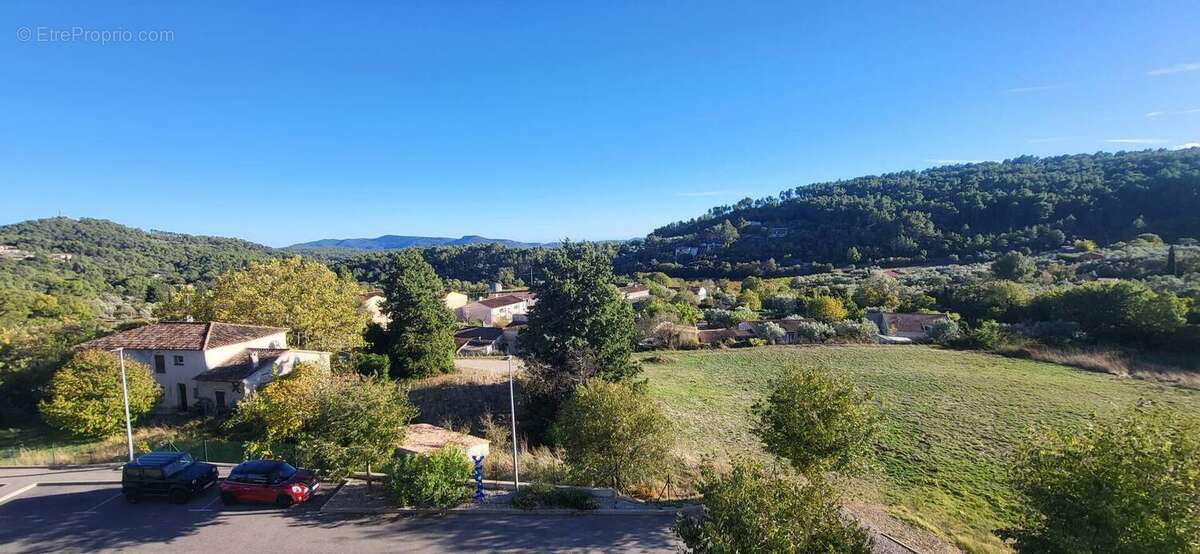 Appartement à CALLAS