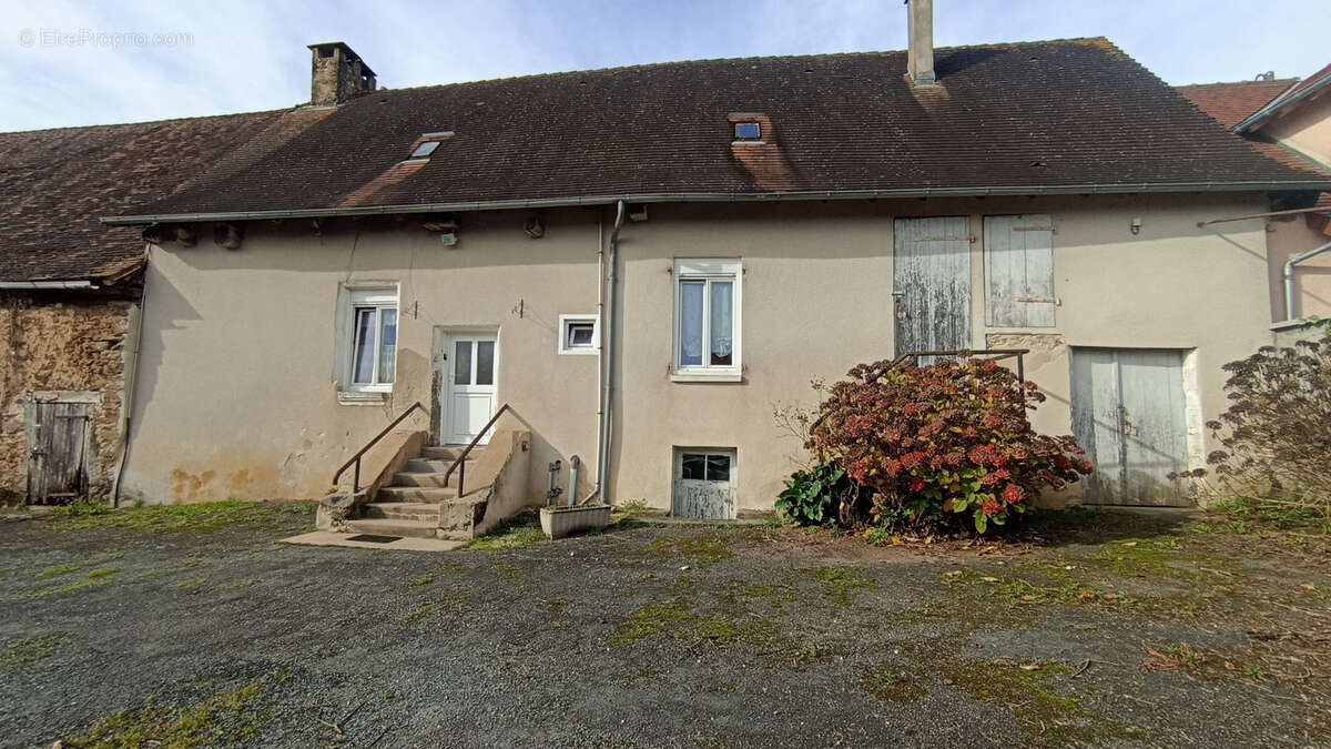 Maison à LA COQUILLE