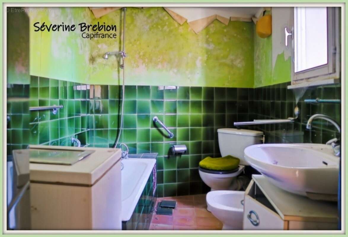  Grande maison à rénover + atelier – Idéale pour famille ou investisseur – Celles-sur-Durolle (63) - photo 14