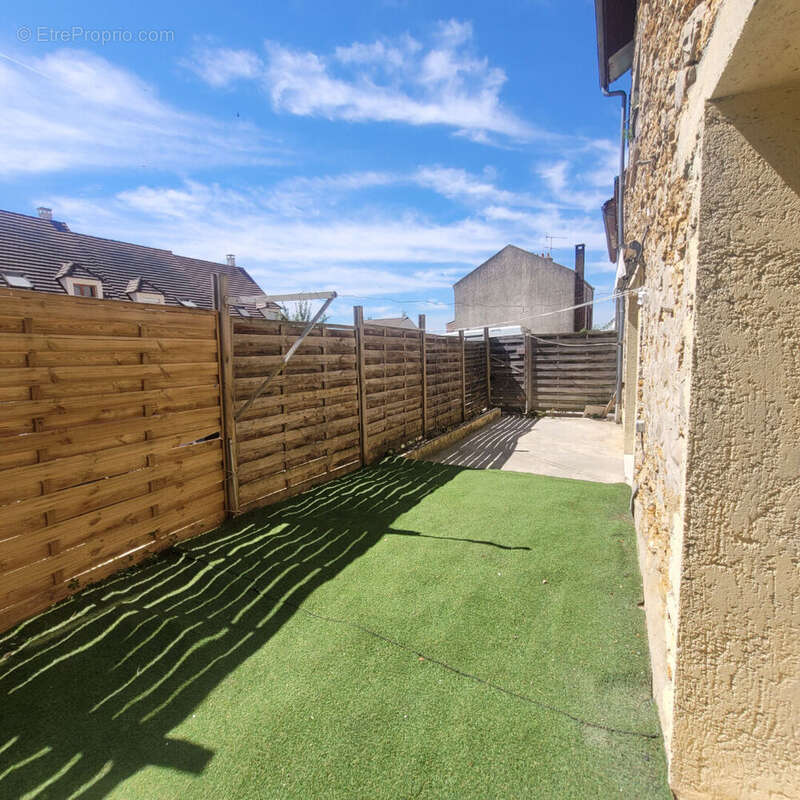 Appartement Egly 3 pièce(s) 62 m2 - photo 2