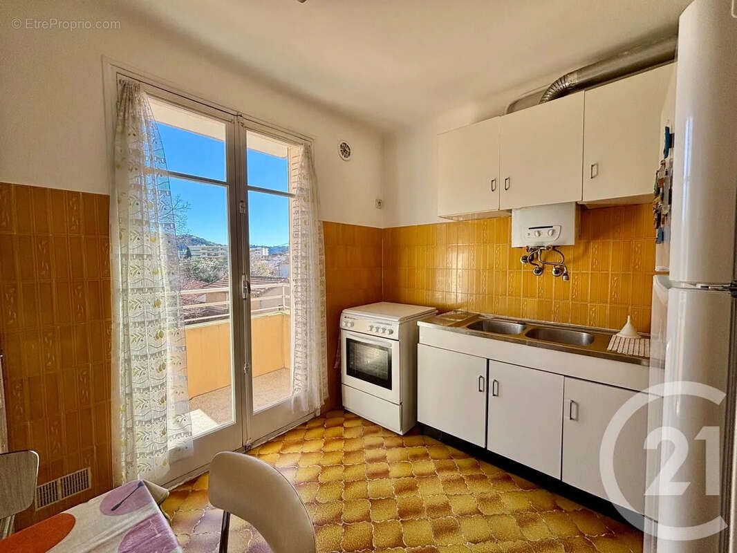 Appartement à LE CANNET