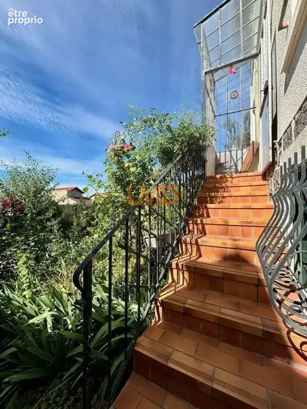 Maison de ville années 30 - Cachet clermontois - 110 m² - photo 6
