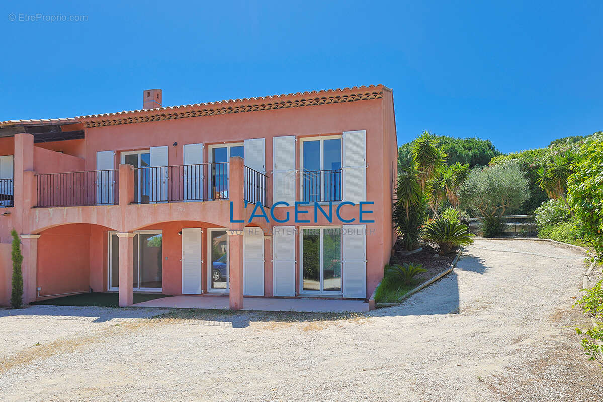 Maison à HYERES