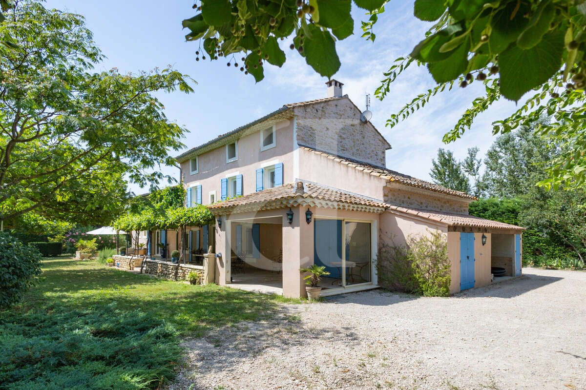 Maison à CADEROUSSE