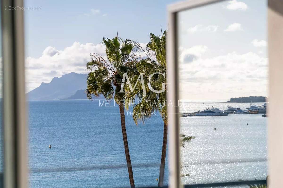 Appartement à CANNES