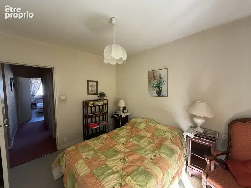 Saint-Claude, proche centre ville, Appartement 83 m2  avec place de parking couvert - photo 7