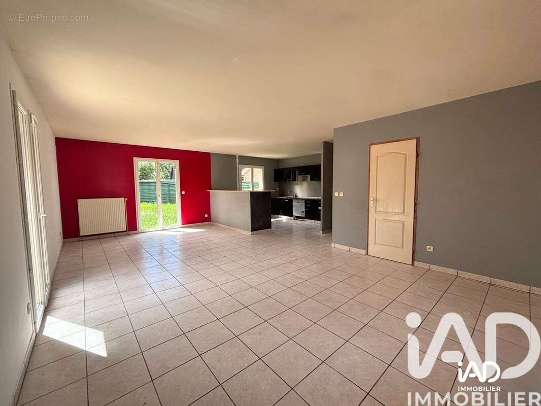 Photo 2 - Maison à FEURS