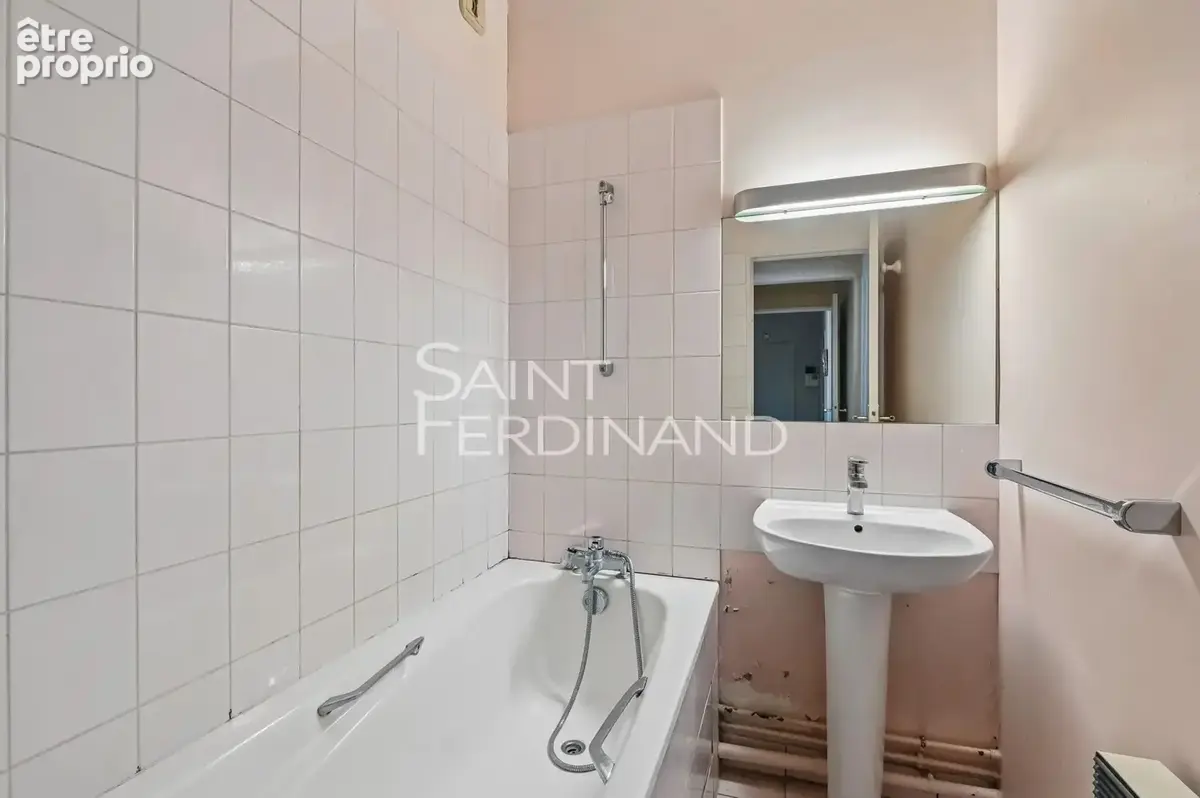Neuilly Pasteur 2/3 chambres Large balcon - photo 12