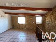 Photo 1 - Appartement à SAINT-JULIEN-DE-PEYROLAS