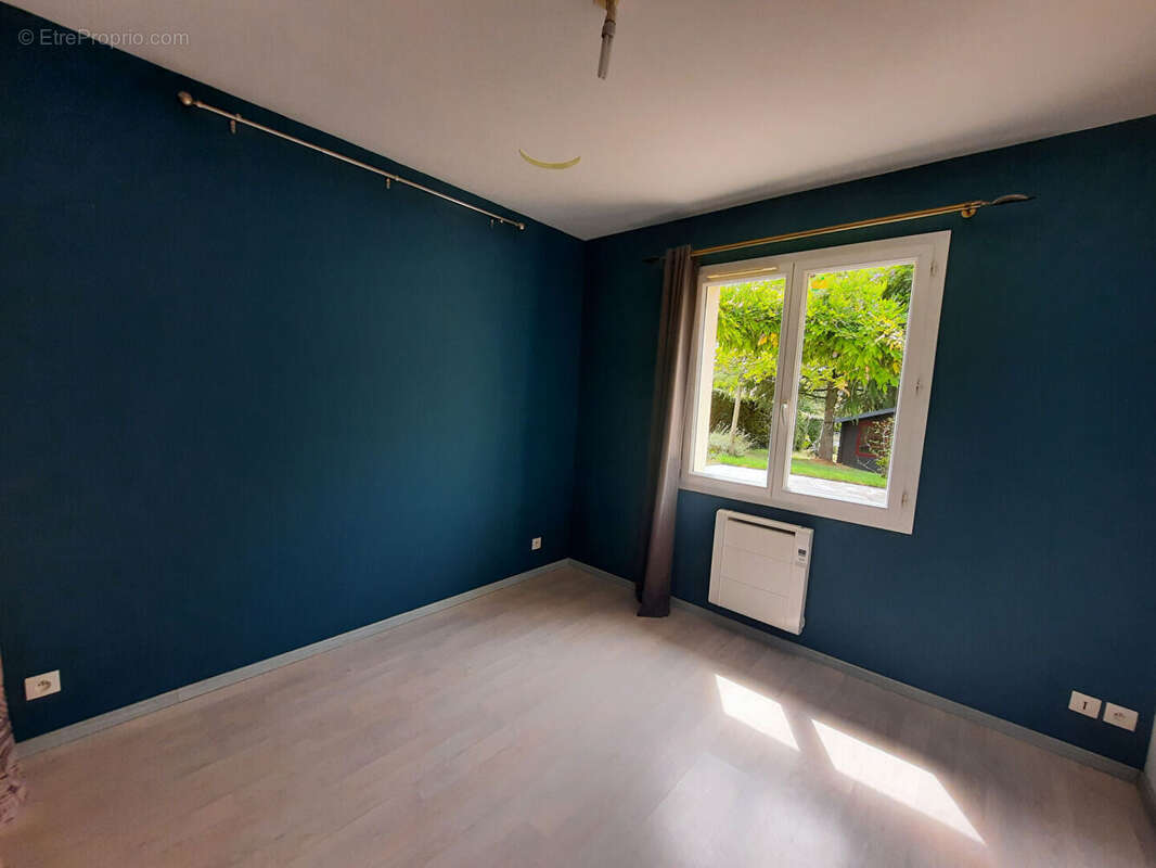 Maison à CINQ-MARS-LA-PILE