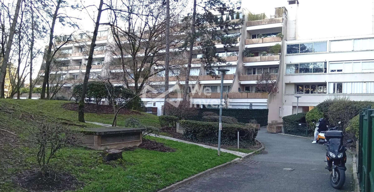 Appartement 90 m² à Epinay-Sur-Seine  - photo 2