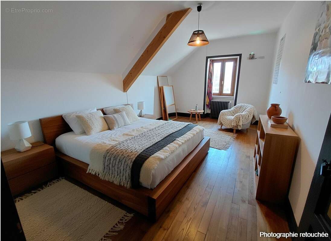 Maison 231 m² à Salins  - photo 3