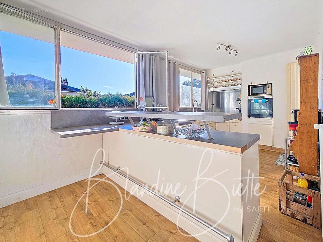 Photo 2 - Maison à LE PECQ