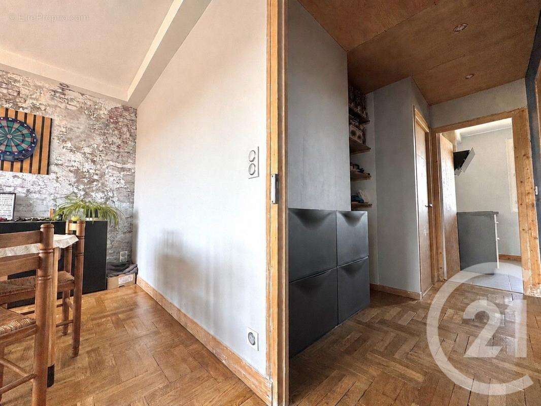 Appartement 43 m² à Limoges  - photo 2