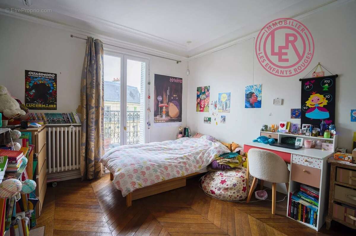Appartement à PARIS-20E