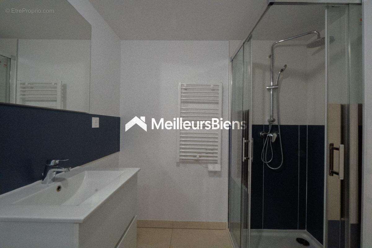 Appartement 1 pièce de 33 m² à Sète avec terrasse et parking - photo 5
