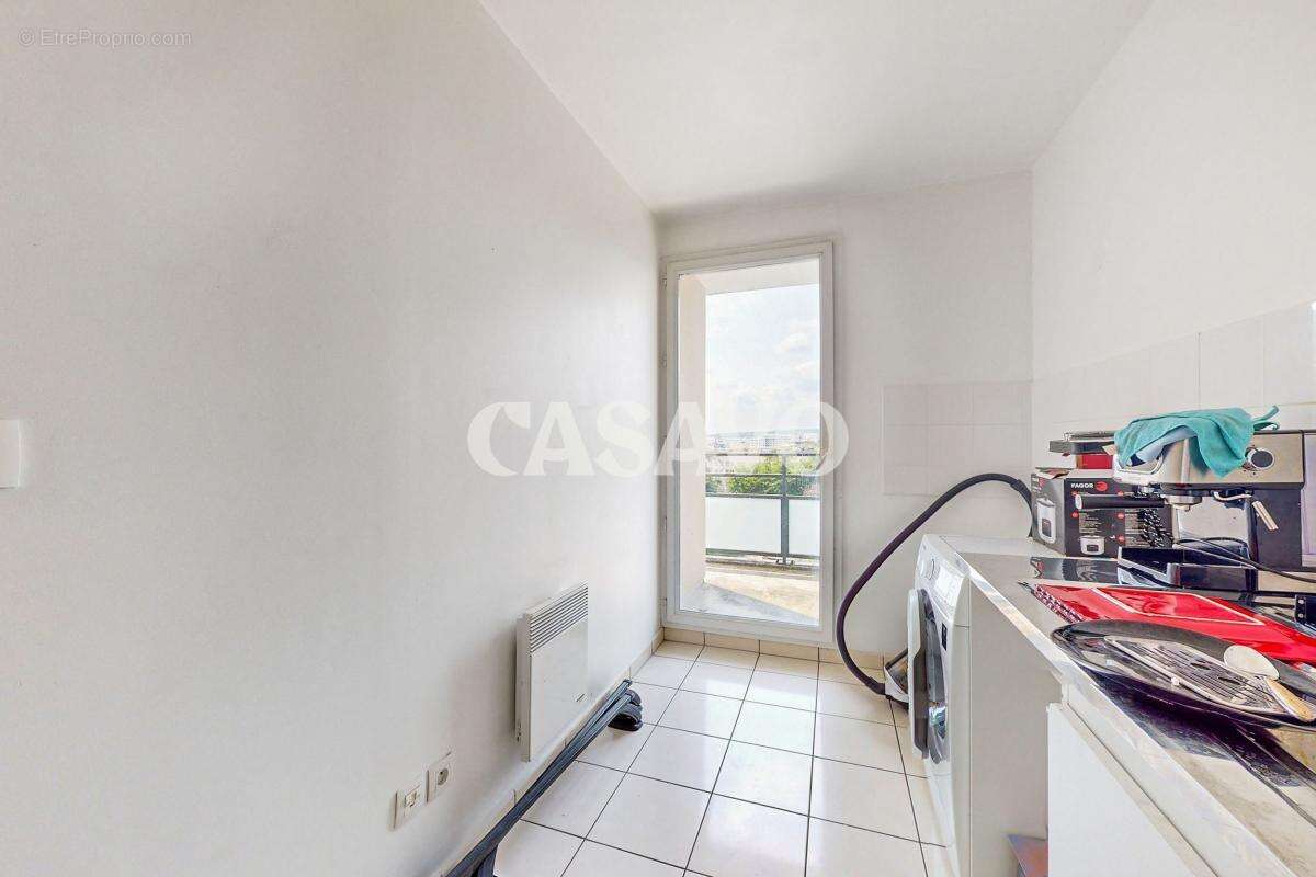 Appartement à L&#039;HAY-LES-ROSES