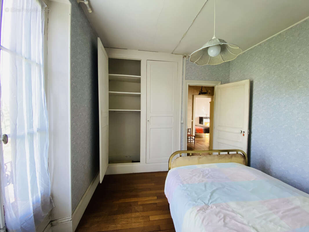 Maison à FONTAINEBLEAU