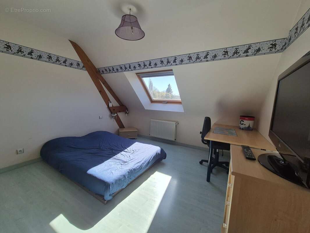 Maison à SAINT-PIERRE-SUR-ORTHE