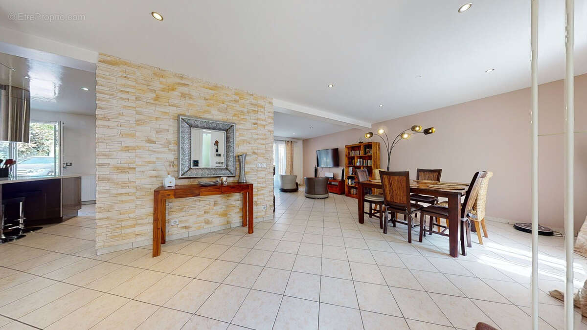 Maison à CORMEILLES-EN-PARISIS