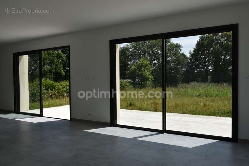 Maison à SAINT-MARCEL