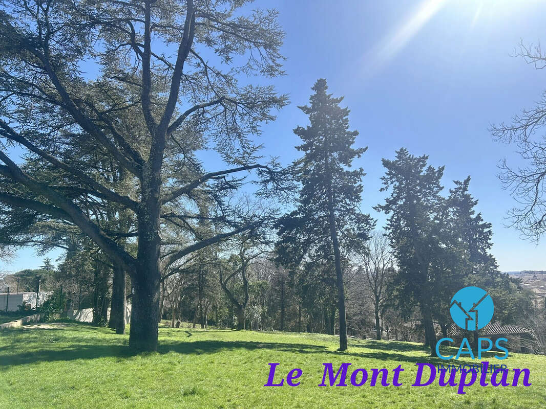 Appartement à NIMES