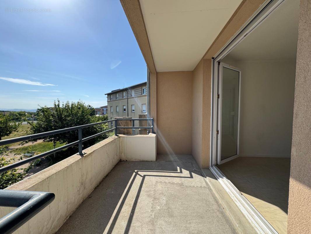 Appartement à VILLEFONTAINE