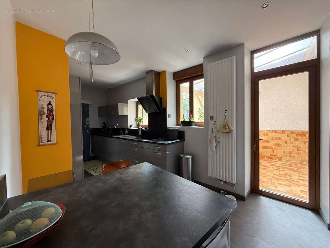 Maison 115 m² à Issoudun  - photo 9