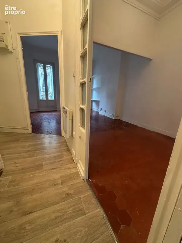 Type 2/3 - 55 m2 - rue d'italie - prefecture 13006 - vide - residence principale - photo 7