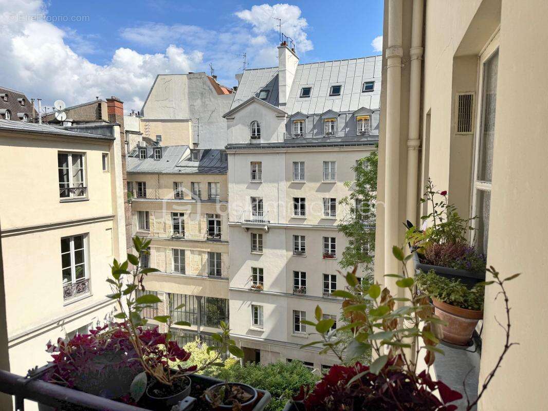 Appartement à PARIS-6E