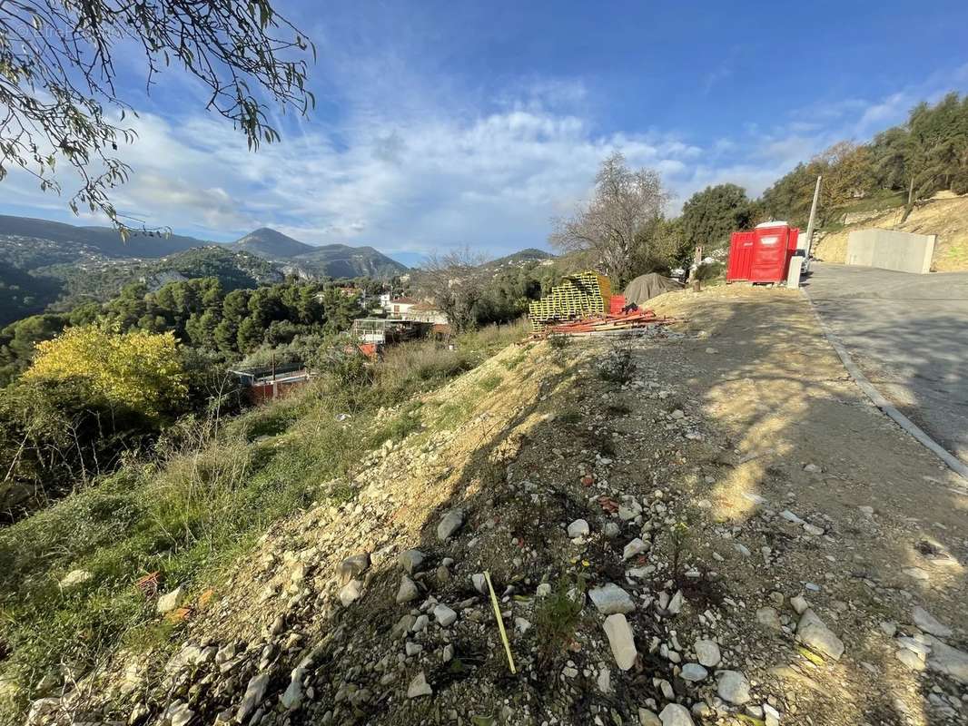 Terrain à SAINT-ANDRE-DE-LA-ROCHE