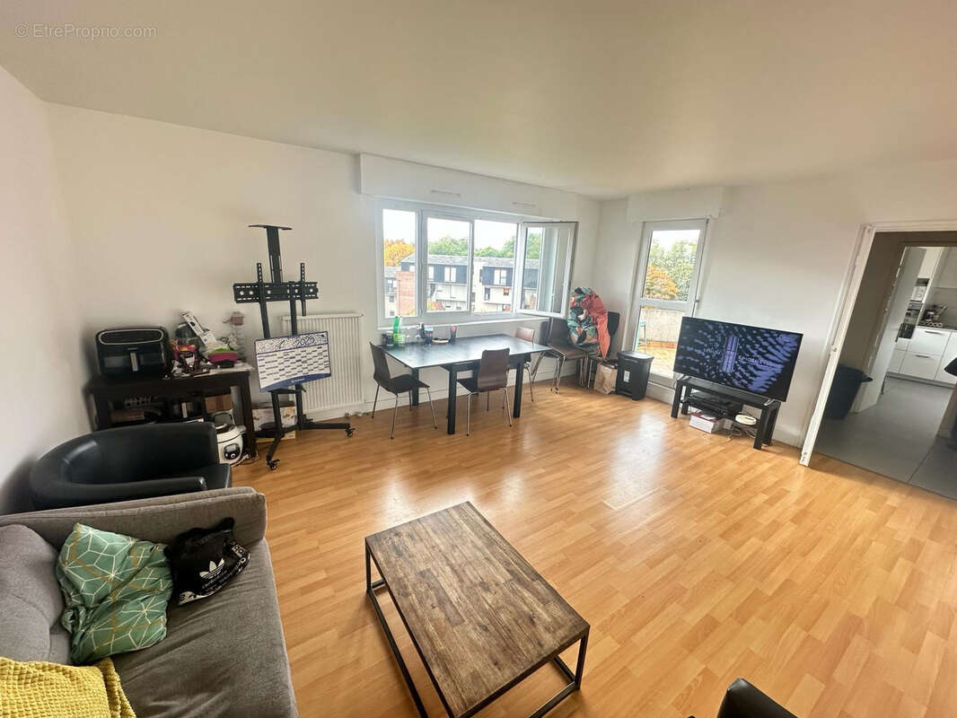 Appartement à RIS-ORANGIS