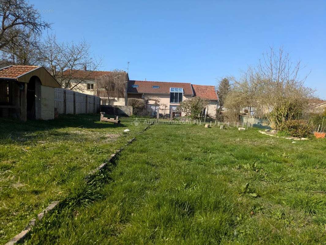 Maison à CHATENOIS
