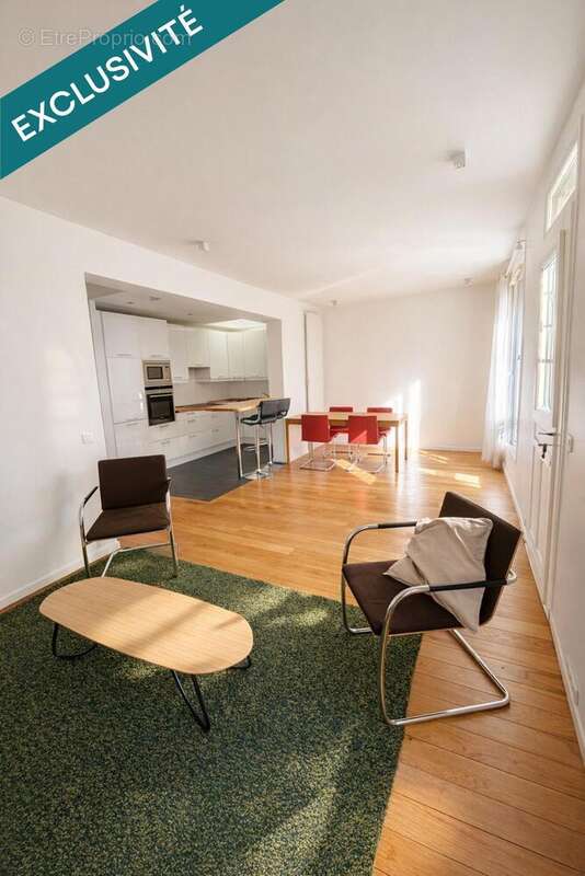 Photo 2 - Maison à SURESNES