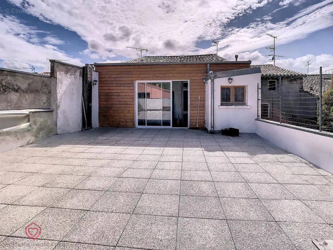 Commerce à CASTELNAUDARY