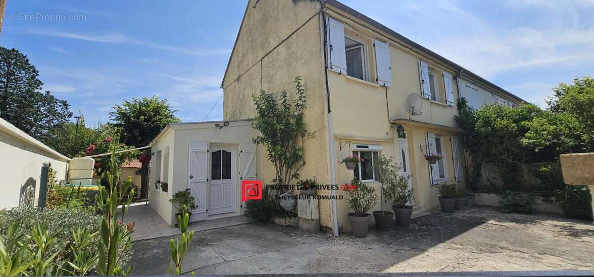 Maison Moncourt Fromonville 7 pièce(s) 126 m2 - photo 3