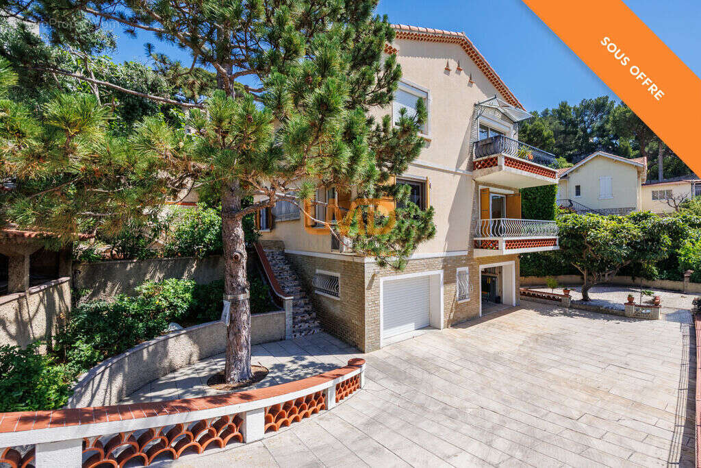 Appartement à MARSEILLE-8E