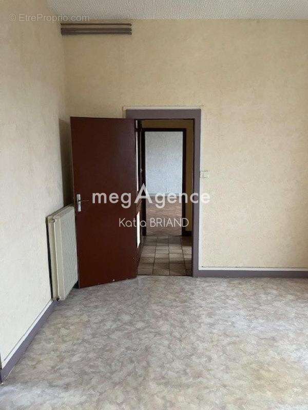 Appartement T3  centre ville - photo 2